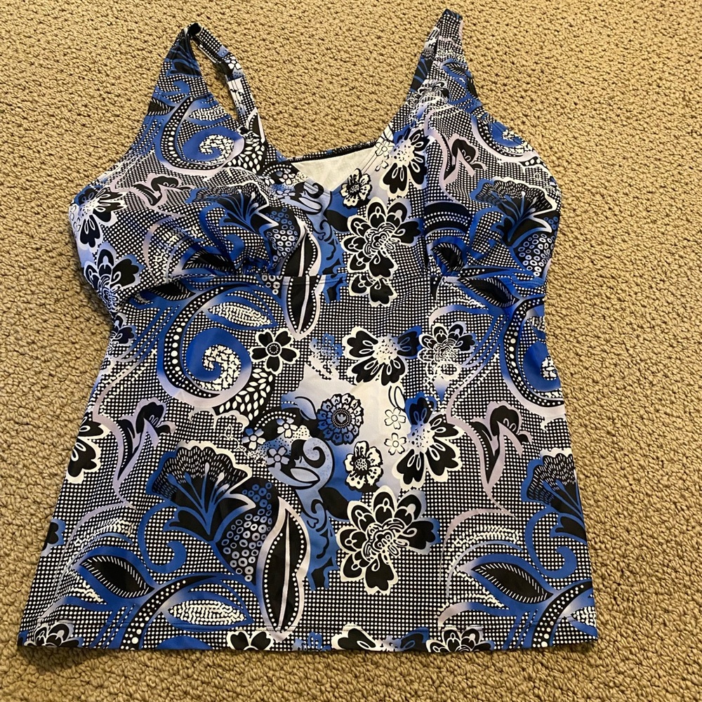 Swim top